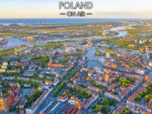 Gdańsk z lotu ptaka centrum w kolorach zachodzącego słońca fotoobraz